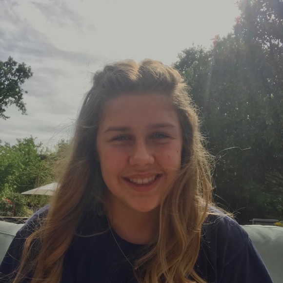 Meet your Posher, Hartley - Picture 1 of 1